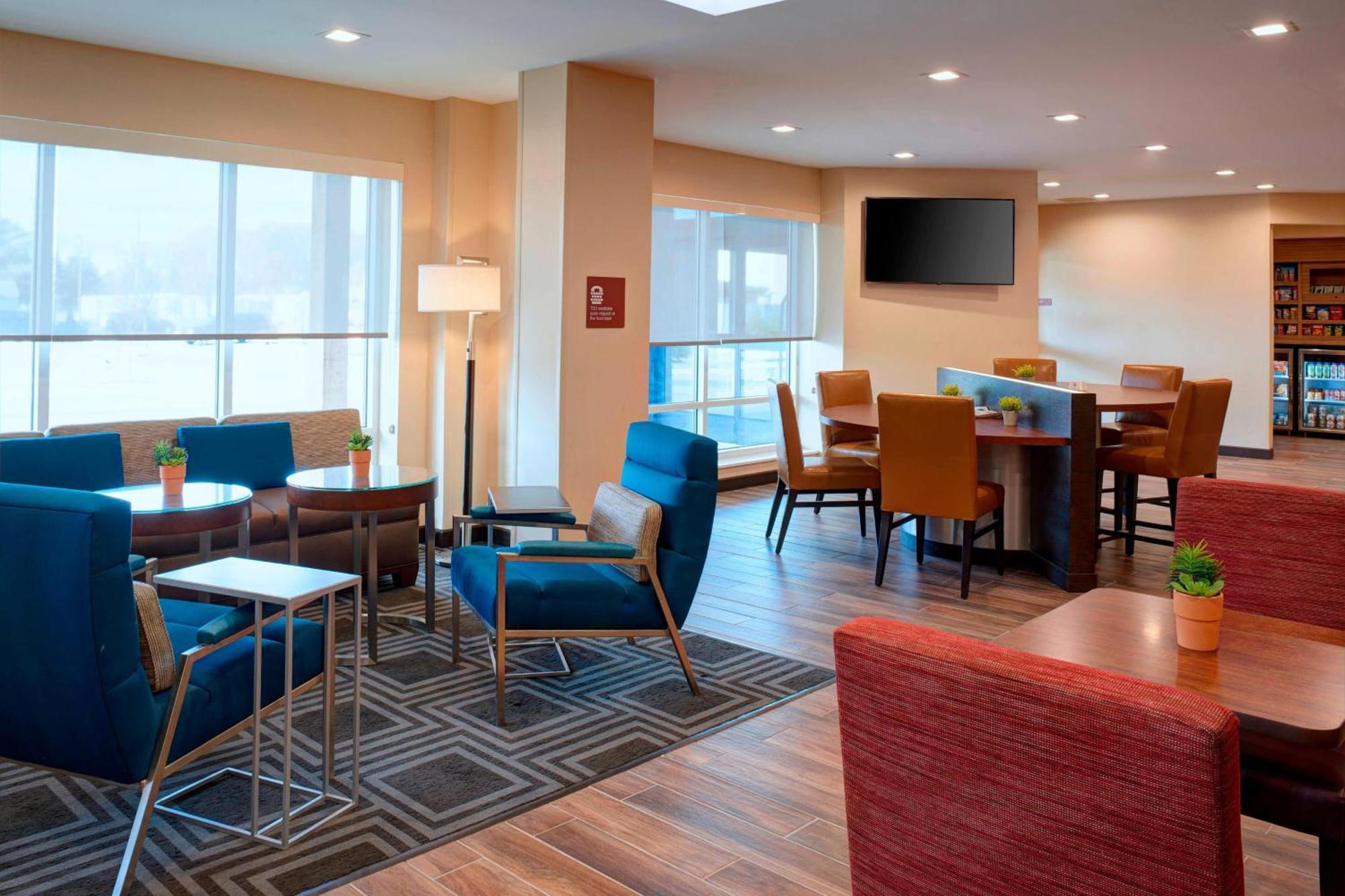 Towneplace Suites By Marriott Grand Rapids Airport Cascade Exteriér fotografie