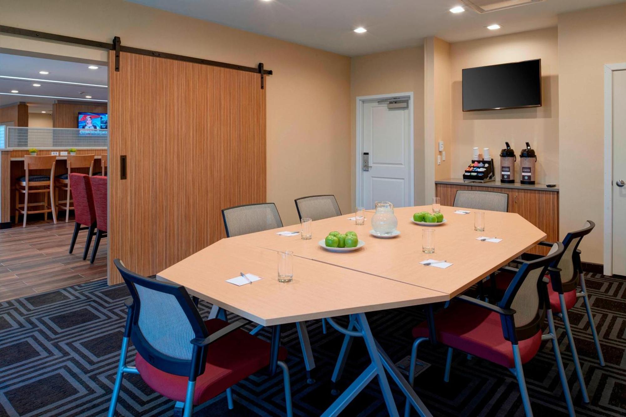Towneplace Suites By Marriott Grand Rapids Airport Cascade Exteriér fotografie